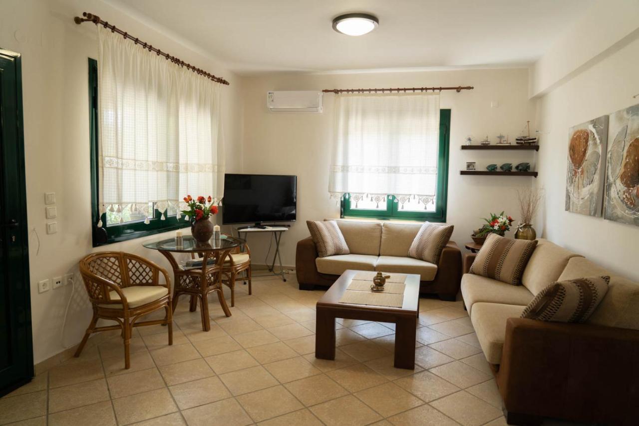 Villa Wonderful House In Leptokarya Extérieur photo