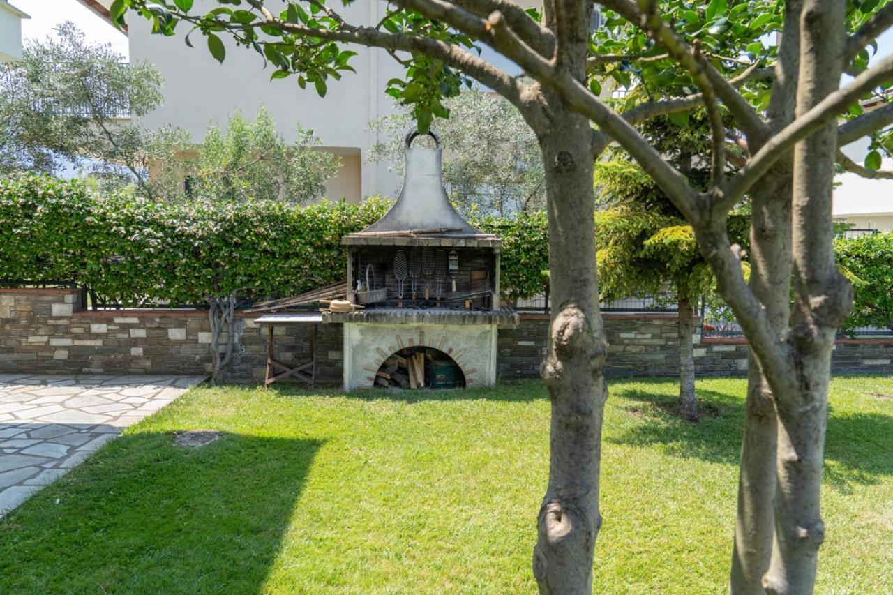 Villa Wonderful House In Leptokarya Extérieur photo